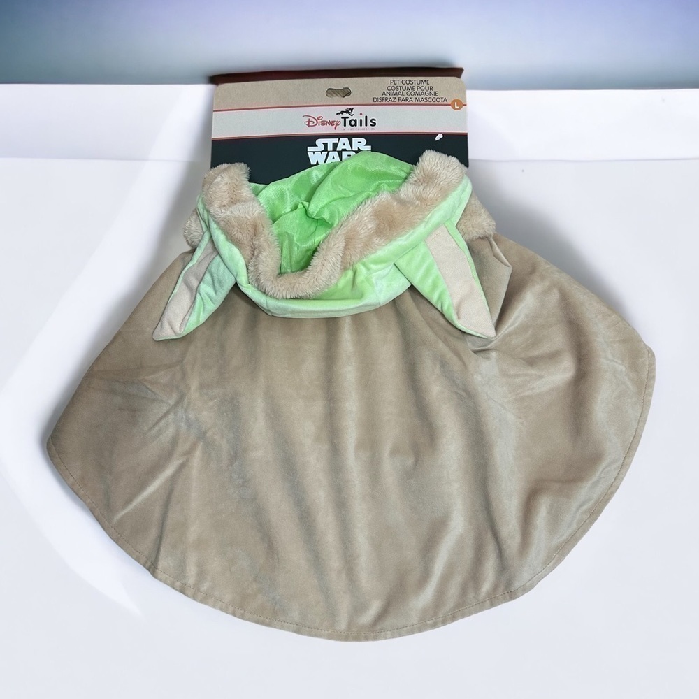 Disney Star Wars Grogu Cape Dog Costume Jacket NEW Large Tails Tan Green Yoda